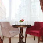 Hotel Oldmile Palace