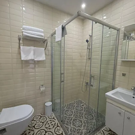 Hotel Oldmile Palace 2*