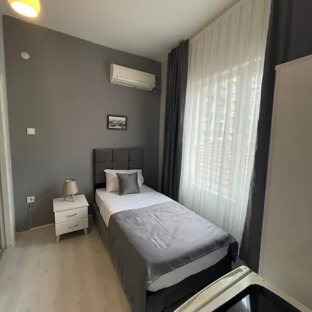 Oldmile Palace Hotell