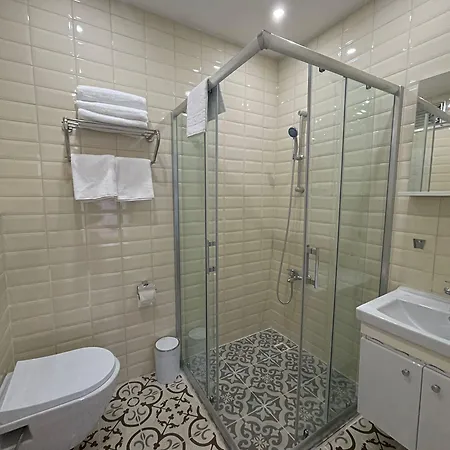 Hotel Oldmile Palace 2*